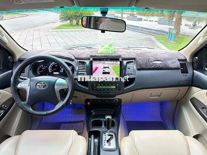 Toyota Fortuner 2015 2.7V 4x2