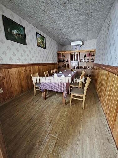 sang lại quán nhậu ẩm thực 1000 m2 1 đời chủ. mặt tiền nguyễn thị búp
