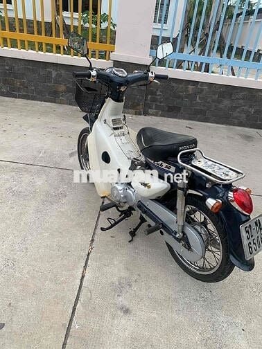 cần bán xe HON DA cub én lùn 50/cc chau âu có đề