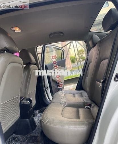 Kia Rio 1.4 AT sản xuất 2016 Nhập khẩu