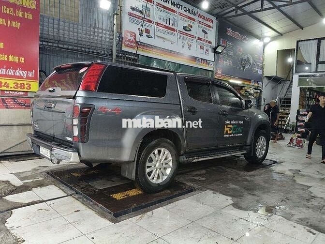 Isuzu Dmax 2019 MT 4x4 - 150000 km