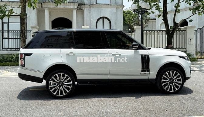 Rangerover Supercharged LWB 5.0 bản 5 chỗ dài 5m2
