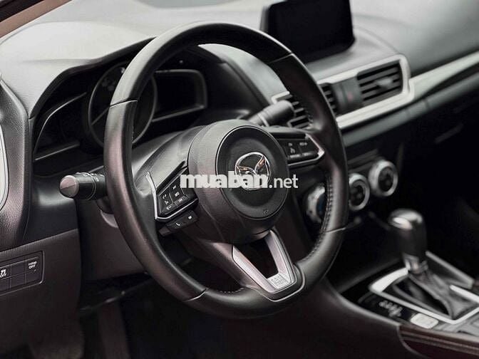 Mazda 3 2019 1.5L Premium - 56000 km