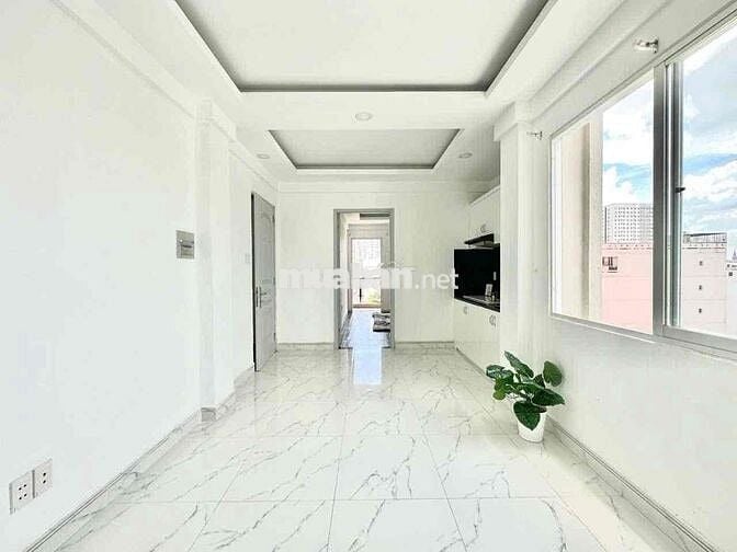 CHDV FULL NỘI THẤT MỚI XÂY NGAY PHAN VĂN HỚN CÓ BANCOL ĐÓN NẮNG