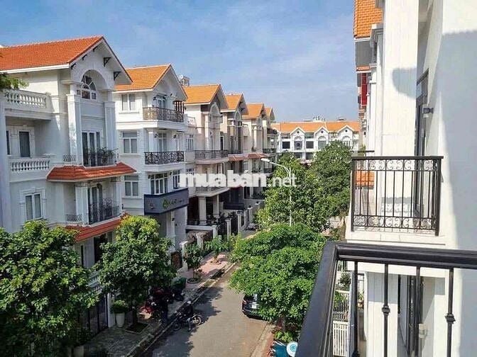 Cho Thuê Toà Nhà Văn Phòng 10x20M, Hầm Trệt 2 Lầu, 80tr/ Tháng