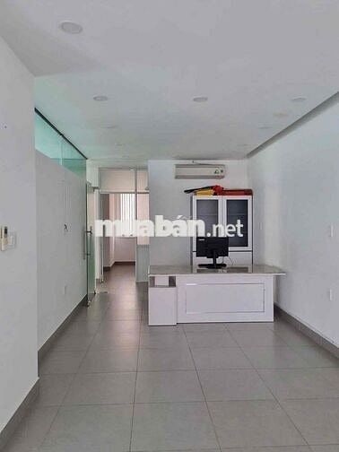Cho Thuê Toà Nhà Văn Phòng 10x20M, Hầm Trệt 2 Lầu, 80tr/ Tháng
