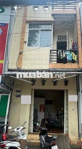Nhà bán mặt tiền siêu nhỏ Trần Việt Châu