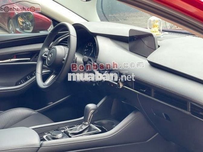 Mazda 3 1.5 Luxury 2024