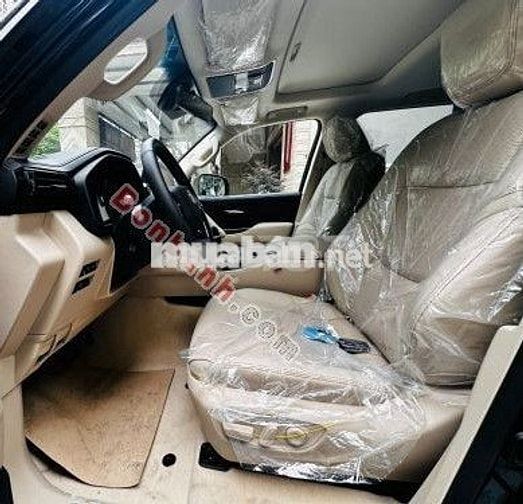Toyota Land Cruiser 3.5 V6 2025