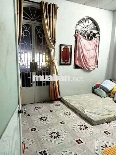 Nhà mặt tiền đs 4 p16 gv 4x15m lầu 4pn. Gần công viên Làng Hoa