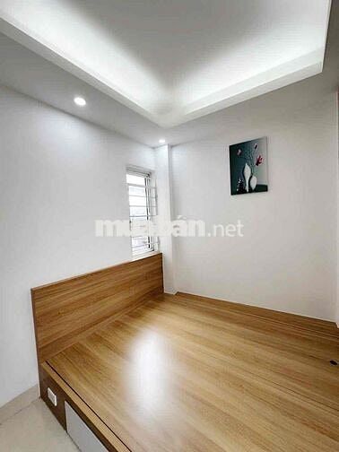 Bán CCMN Có Phôi Sổ Hồng Chung - Trần Cung, Phạm Văn Đồng- Tầng Đẹp 6/