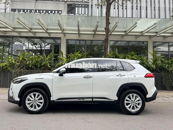 Toyota Corolla Cross 1.8G 2022 trắng đẹp