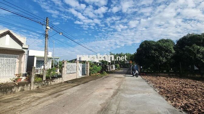 4 nền F0 MT kinh doanh trung tâm Xã Đồi 61, liền kề KCN và Tổng kho