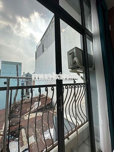 Căn Hộ Studio Ban Công, Máy Giặt Riêng Full NT Gần Bùi Viện - Quận 1
