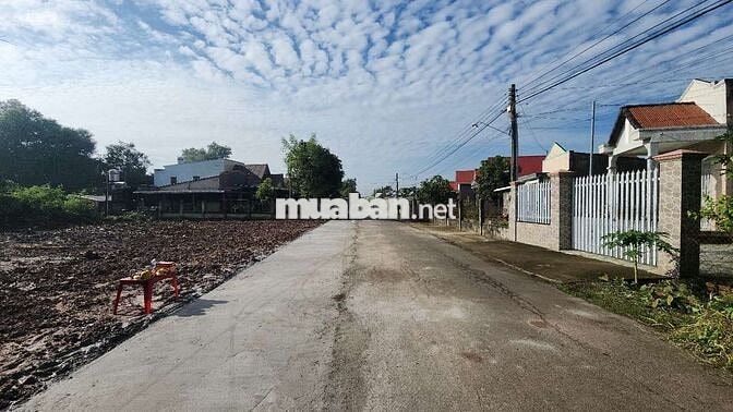 4 nền F0 MT kinh doanh trung tâm Xã Đồi 61, liền kề KCN và Tổng kho
