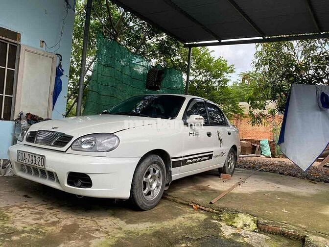 Daewoo Lanos xe gia đinh