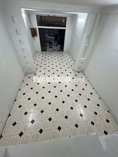 Nhà Quận 3 hẻm Trần Quang Diệu, 160m2, 1 trệt 2 lầu cho thuê 15 Triệu