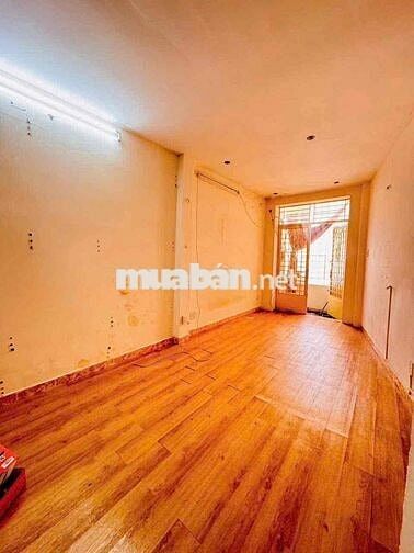 Cho thuê NC Cư Xá Đô Thành, Quận 3 2pn 2wc  nở hậu 3.9m