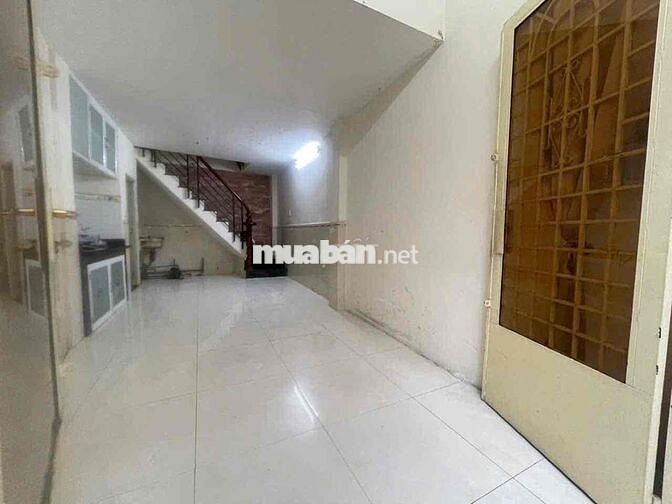 Cho thuê NC Cư Xá Đô Thành, Quận 3 2pn 2wc  nở hậu 3.9m