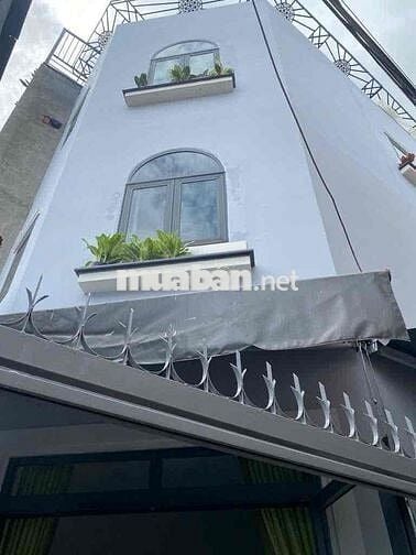 NHÀ 3 TẦNG PHONG CÁCH HIỆN ĐẠI HẺM XE HƠI NGUYỄN VĂN QUÁ GIÁ TỐT