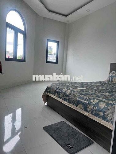 NHÀ 3 TẦNG PHONG CÁCH HIỆN ĐẠI HẺM XE HƠI NGUYỄN VĂN QUÁ GIÁ TỐT
