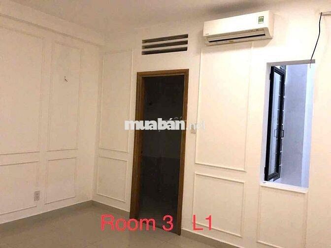 NGUYÊN CĂN QUẬN 10 ( 10x14 ) 6 PHÒNG , CÓ SÂN TO KD TỰ DO