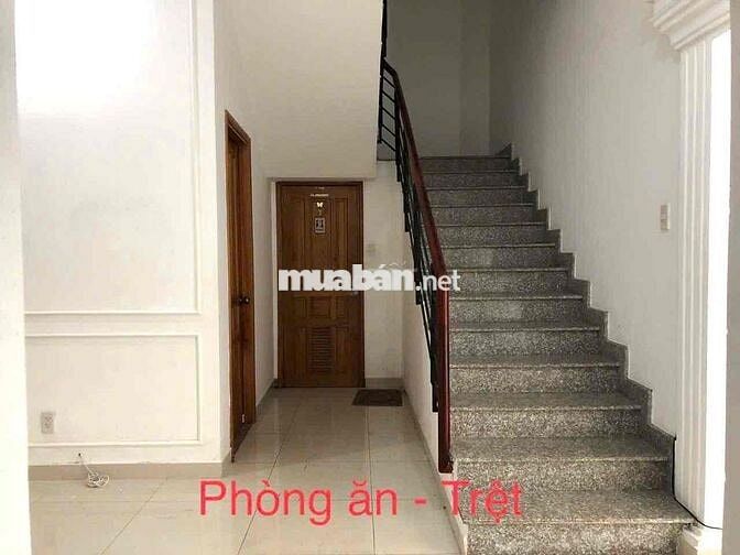 NGUYÊN CĂN QUẬN 10 ( 10x14 ) 6 PHÒNG , CÓ SÂN TO KD TỰ DO