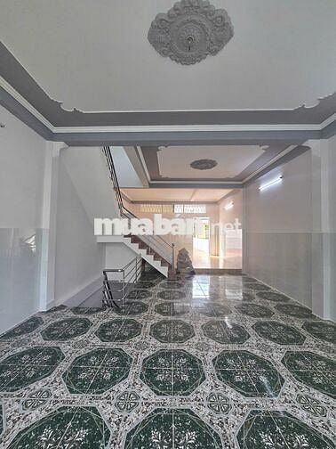 Mặt bằng trệt 2 lầu trống suốt đường 30-4 chỉ 25 triệu