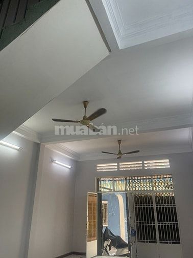 Chính chủ cho thuê nhà nguyên căn tại Bàn Cờ, Quận 3 – hẻm xe hơi