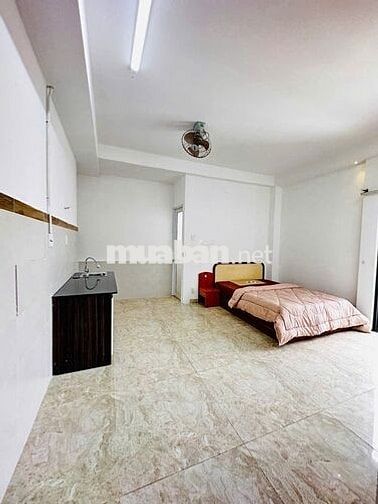 STUDIO BAN CÔNG FULL NT NGAY NGÃ TƯ PHÚ NHUẬN, SÂN BAY AN NINH TIỆN NG