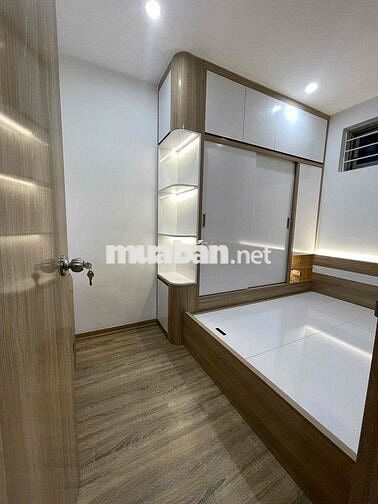 BÁN CĂN HAI NGỦ GIÁ 2.4x TỶ KHU ĐÔ THỊ LINH ĐÀM