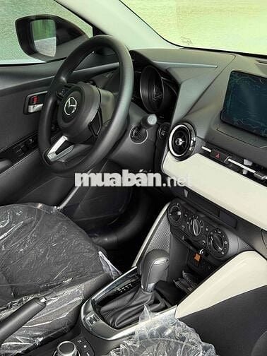 Mazda2 Deluxe NHẬP THÁI 120tr nhận xe KO PS