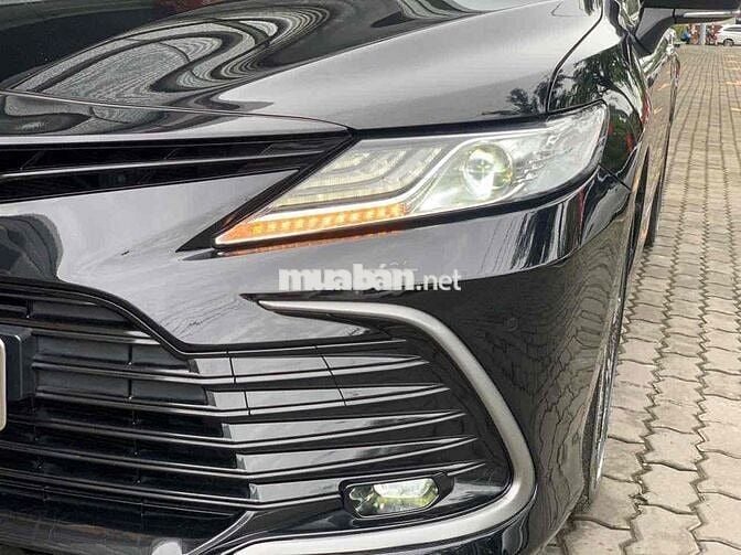 Toyota Camry 2022 2.0 Q - lướt 57.000 km