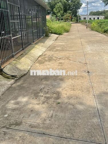 Bán Đất Vị Trí Đắc Địa 2 Mặt Tiền Đường 10 x 22 thổ cư, Giá 500 triệu