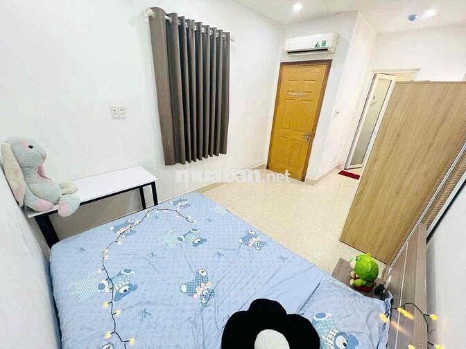 Phòng Studio Cửa Sổ Full Nội Thất Giá Rẻ Gần ĐH NTT Quận 4