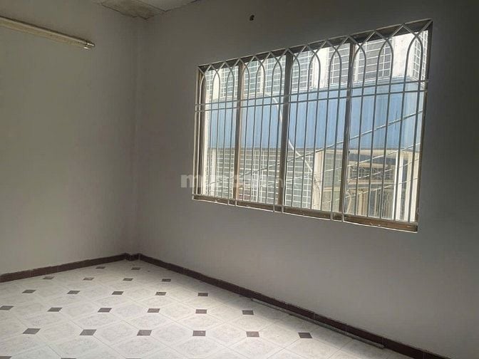 Chính chủ cho thuê nhà nguyên căn tại Bàn Cờ, Quận 3 – hẻm xe hơi