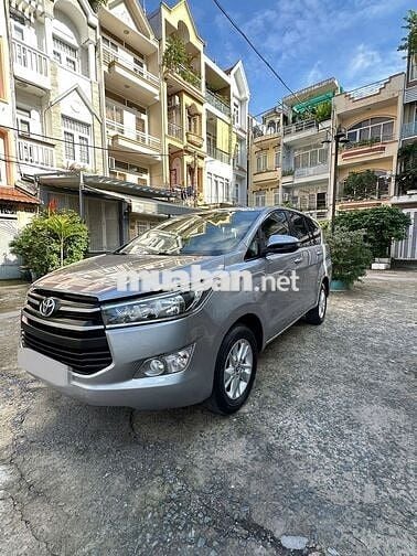 Toyota Innova 2019 2.0E - 700000 km