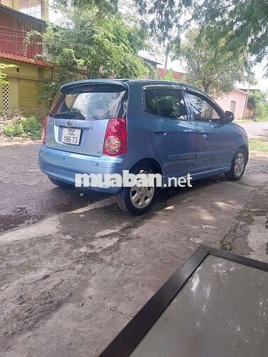 Cần bán gấp xe kia 5 chổ số tự động 9 chủ bán