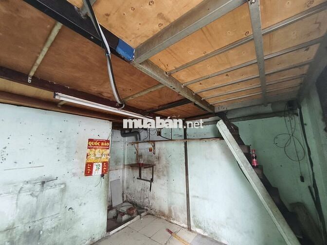 Phòng trọ 14 m2, có gác lửng đường liên khu 1-6, Bình Trị Đông