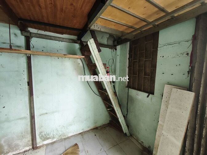 Phòng trọ 14 m2, có gác lửng đường liên khu 1-6, Bình Trị Đông