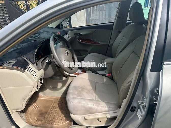 Toyota Corolla Altis 2010 1.8G AT - 124000 km