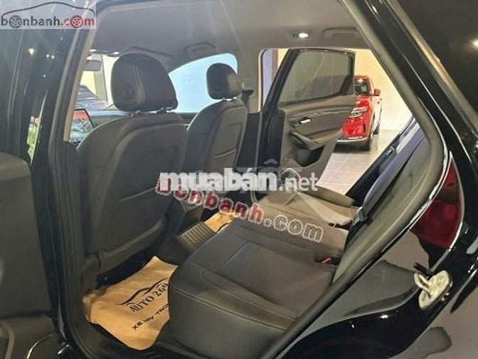 VinFast VF8 Eco 2023