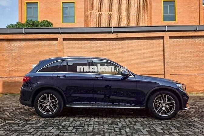 MERCEDES GLC 300 4MATIC MODEL 2017 CTY XUẤT HD