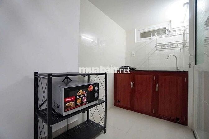 Phòng trọ mới xây gần đại học UFM,TDTU,RMIT gác cao ở được 3 người