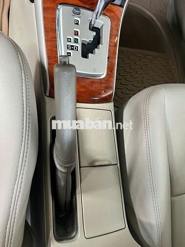 Toyota Corolla Altis 2010 1.8G AT - 124000 km