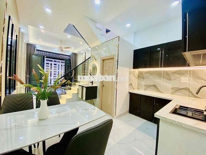 NHÀ 1 TRỆT 1 LẦU 80M2 GẦN AEON BÌNH DƯƠNG P.THUẬN AN - SHR