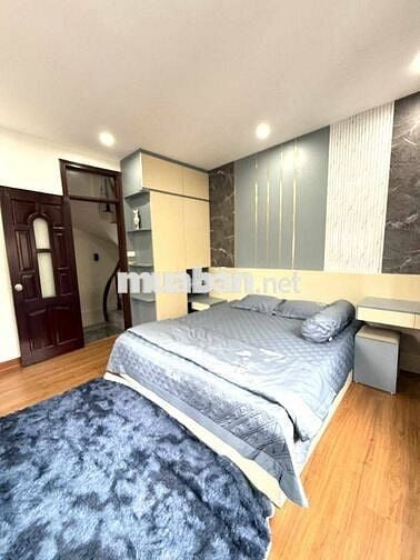 TÂN MAI-LÔ GÓC-5 TẦNG-Ô TÔ ĐỖ CỬA