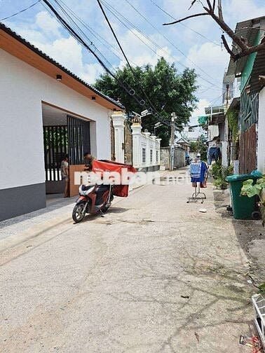 NHÀ BÁN- DT 55M-HXT 6M - TÂN THỚI NHẤT 1- QUẬN 12- GẦN CHỢ LẠC QUANG.