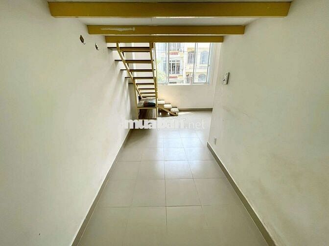 DUPLEX CỬA SỔ TRỜI RỘNG NHƯ BAN CÔNG GẦN FTU HUTECH UTH