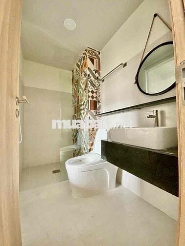✨NHÀ MỚI XÂY 100% STUDIO CỬA SỔ LỚN THANG MÁY HẦM XE NGAY CHU VĂN AN,